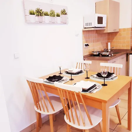 Vagabond Apartment